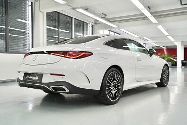 Bild 2: Mercedes-Benz CLE 180 coupe-2 L/1999 cM  ! edition amg-Line ! PANORAMA ! MOTOR/ENGINE 2 L / 1999 cM